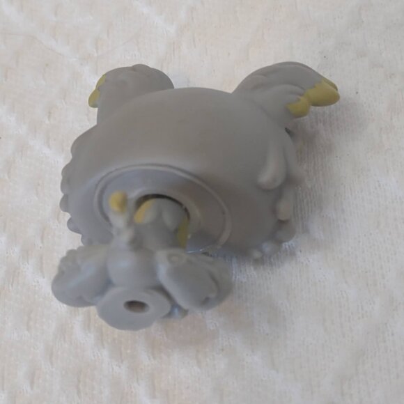 Vintage Littlest Pet Shop #883 Yorkie G2 with Original Frisbee - Picture 10 of 13